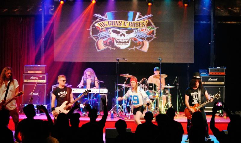 TRIBUTOFEST: Guns N Roses & AC/DC 27.07.2018 - Castillo San Miguel